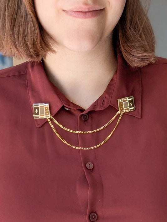 Collar Pin Set Academia Books Gold Brown