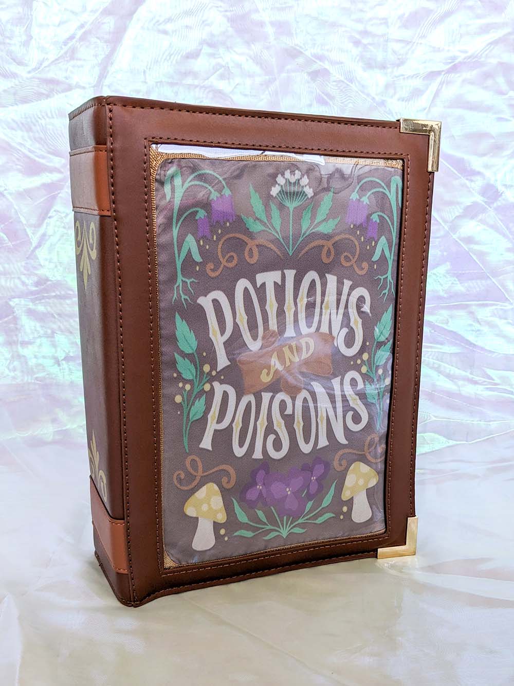 Potions Poisons Dark Academia Book Ita Messenger Bag