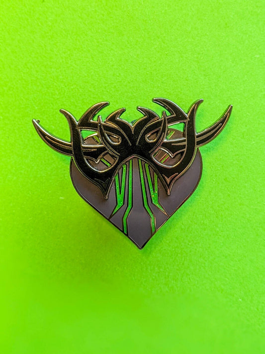 Hela Thor Ragnarok Heart Enamel Pin